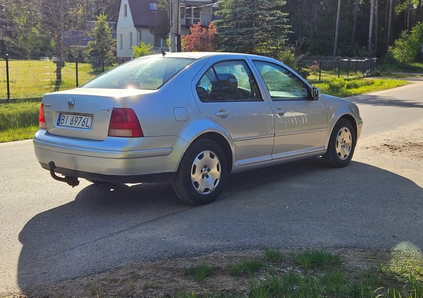 Volkswagen Bora cena 7900 przebieg: 289000, rok produkcji 2003 z Białystok małe 106